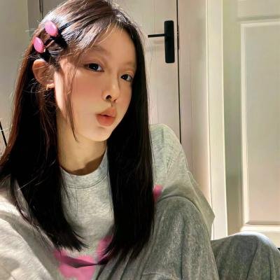 围龙屋里的女人