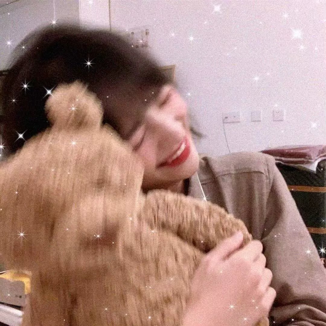 女帝别慌，我的系统马上刷新